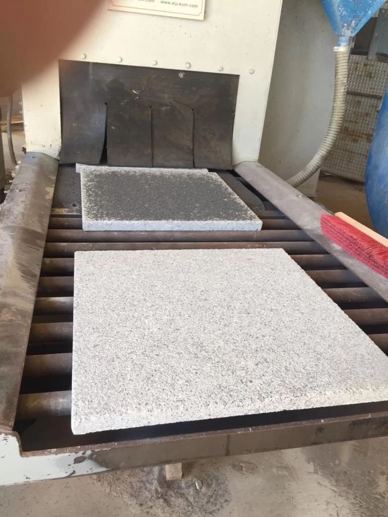 2x60x60 Kumlu Granit m²